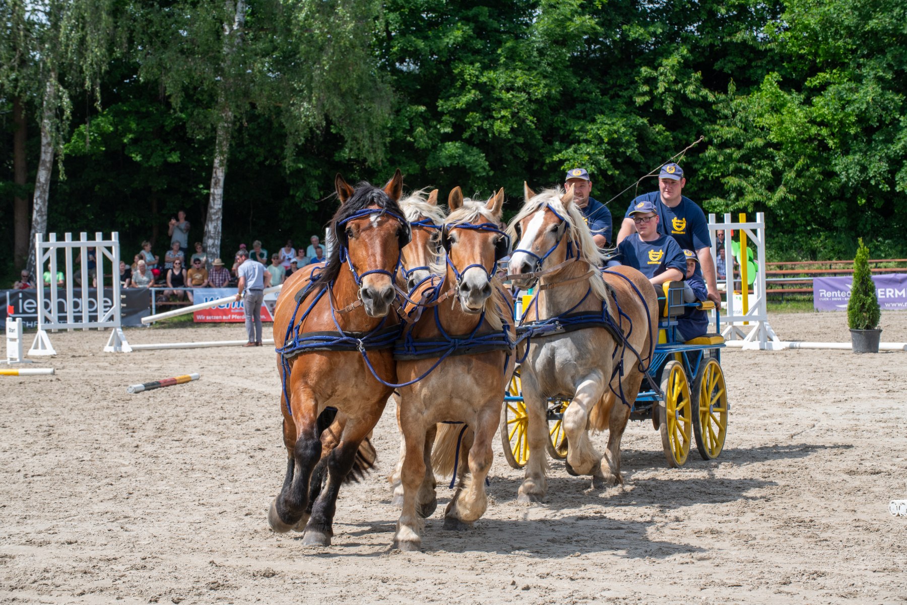 PfingstSonntag2026144